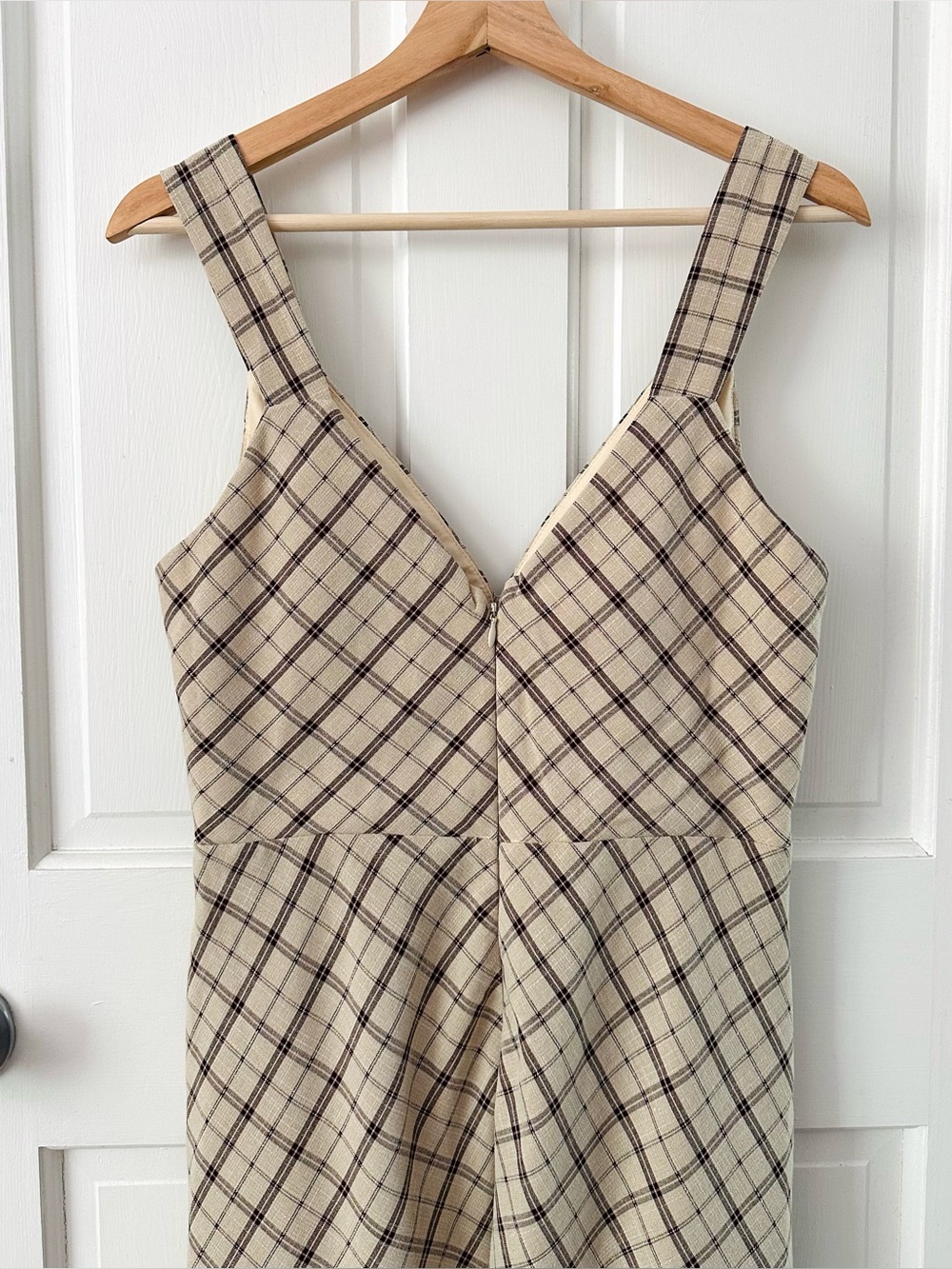 Lulu’s Uptown Affection Beige Plaid A-Line Midi Dress with Pockets Size L - Picture 7 of 16